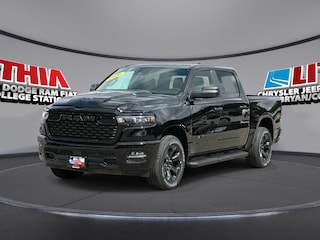 2026 Ram 1500 EXPRESS CREW CAB 4X4 5'7 BOX Pickup