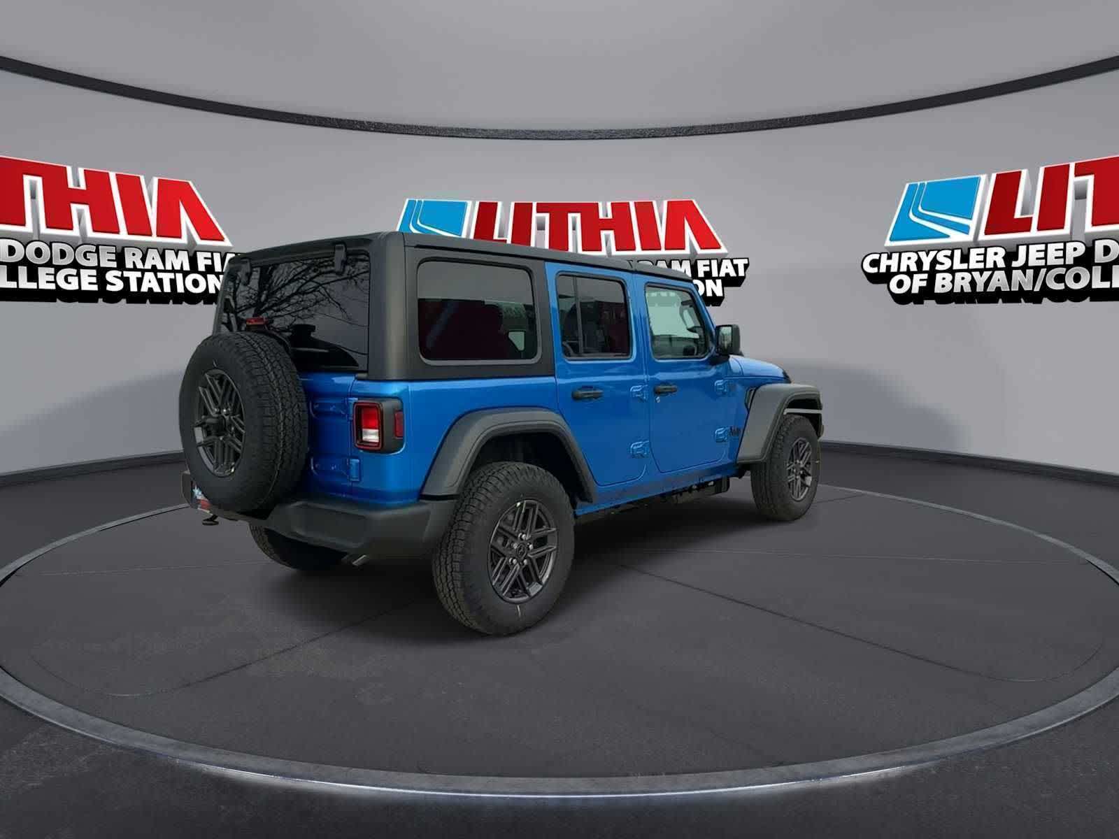 Thumbnail: 2026 Jeep Wrangler - 8