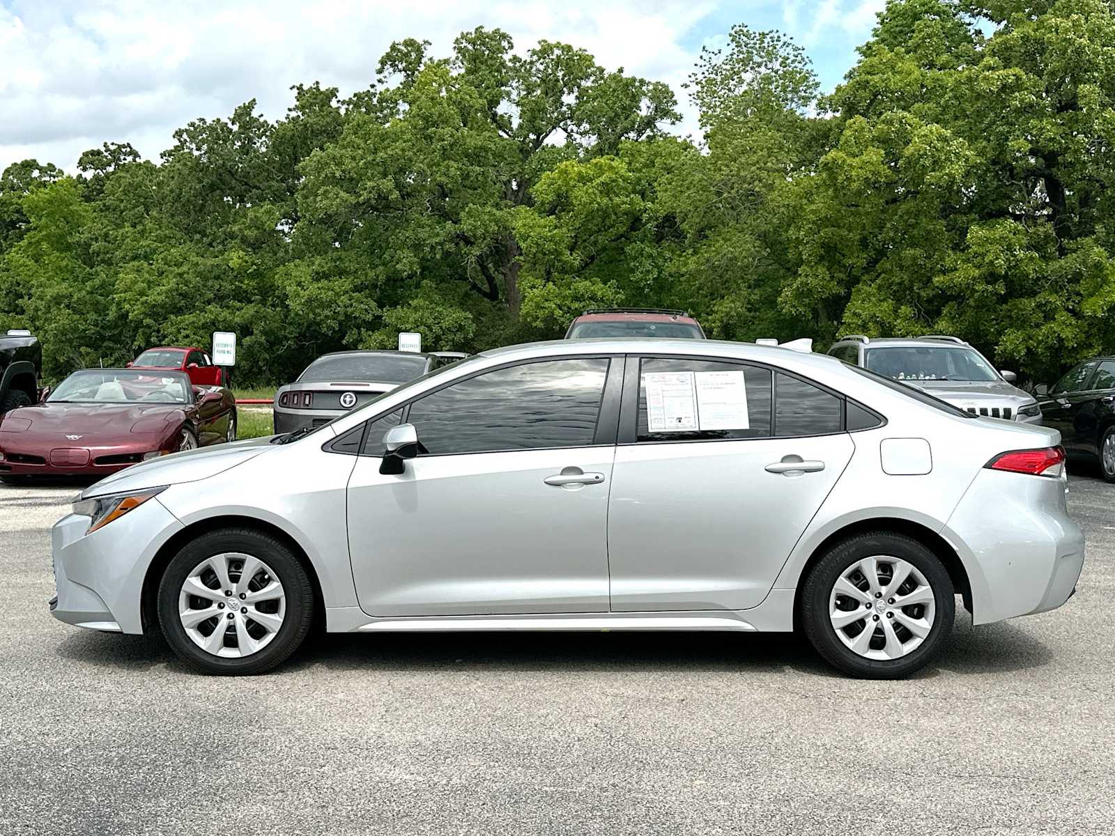 Thumbnail: 2025 Toyota Corolla - 12