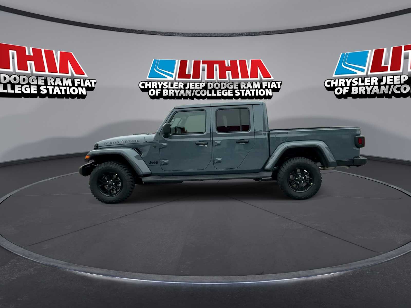 Thumbnail: 2026 Jeep Gladiator - 5