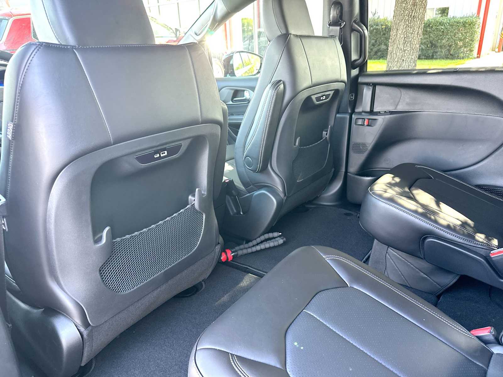 Thumbnail: 2026 Chrysler Pacifica - 24