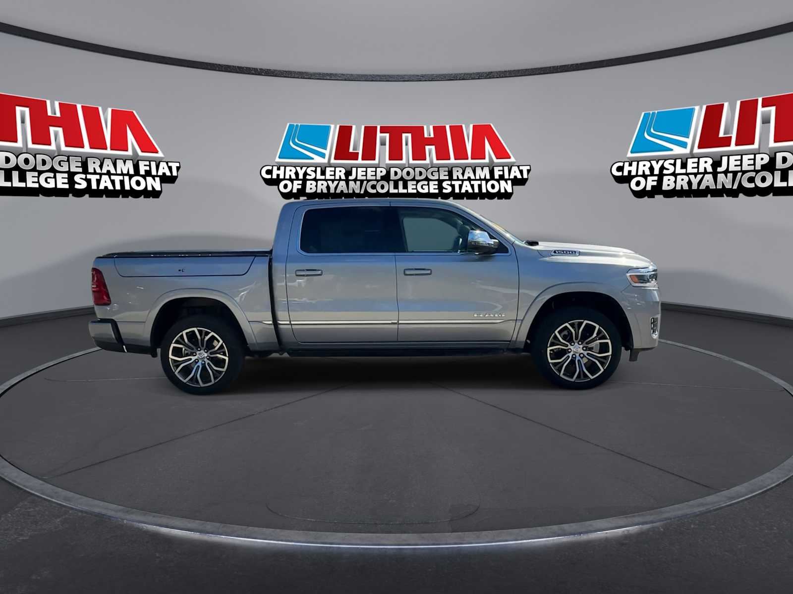 Thumbnail: 2026 RAM 1500 - 9