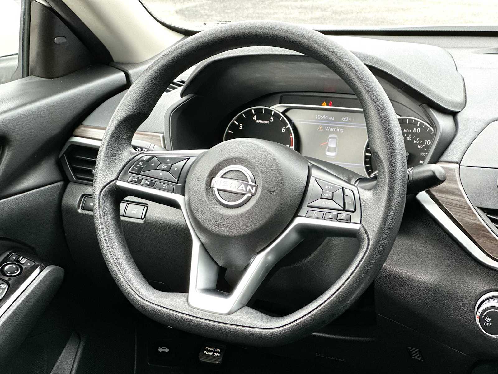 Thumbnail: 2023 Nissan Altima - 27