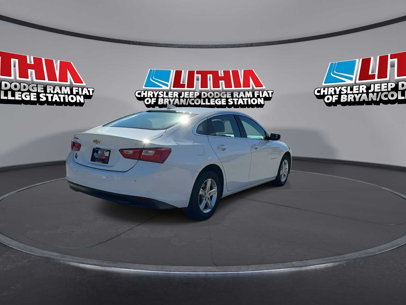 Thumbnail: 2024 Chevrolet Malibu - 7