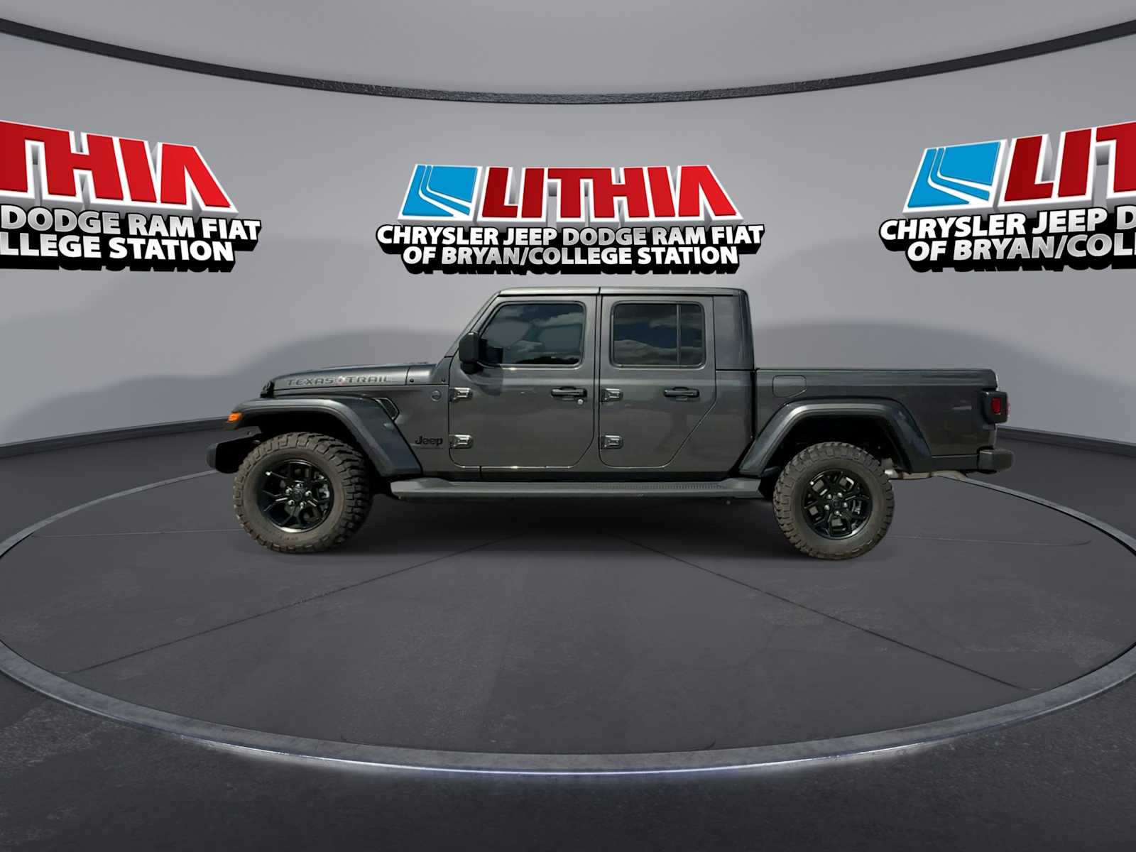 Thumbnail: 2026 Jeep Gladiator - 5