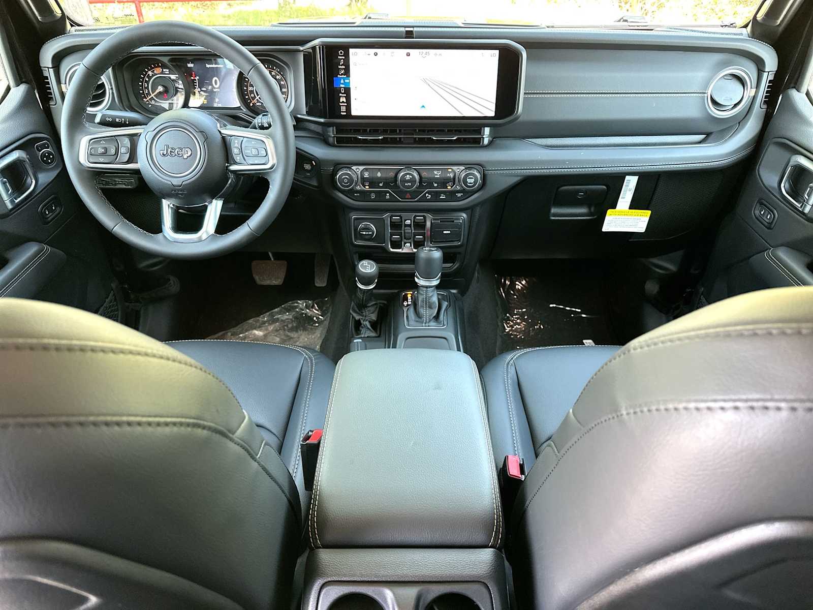 Thumbnail: 2026 Jeep Wrangler - 25