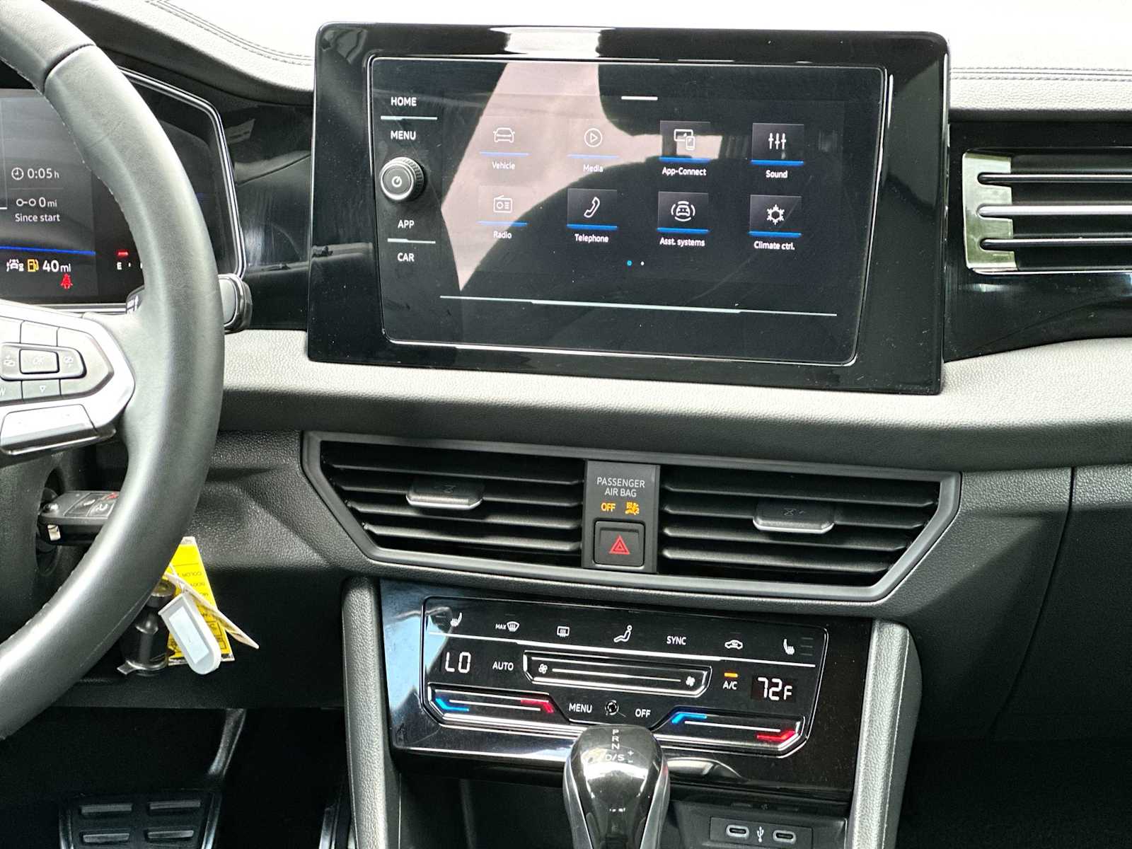 Thumbnail: 2025 Volkswagen Jetta - 26