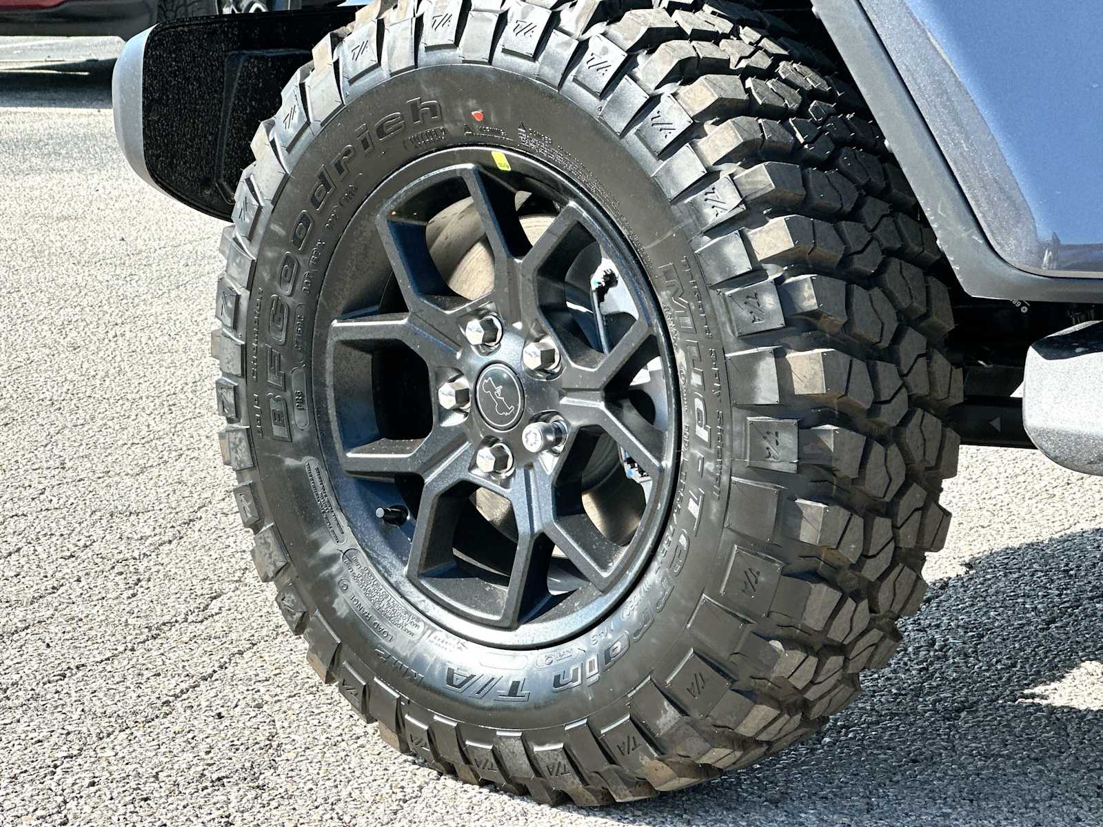 Thumbnail: 2026 Jeep Gladiator - 11