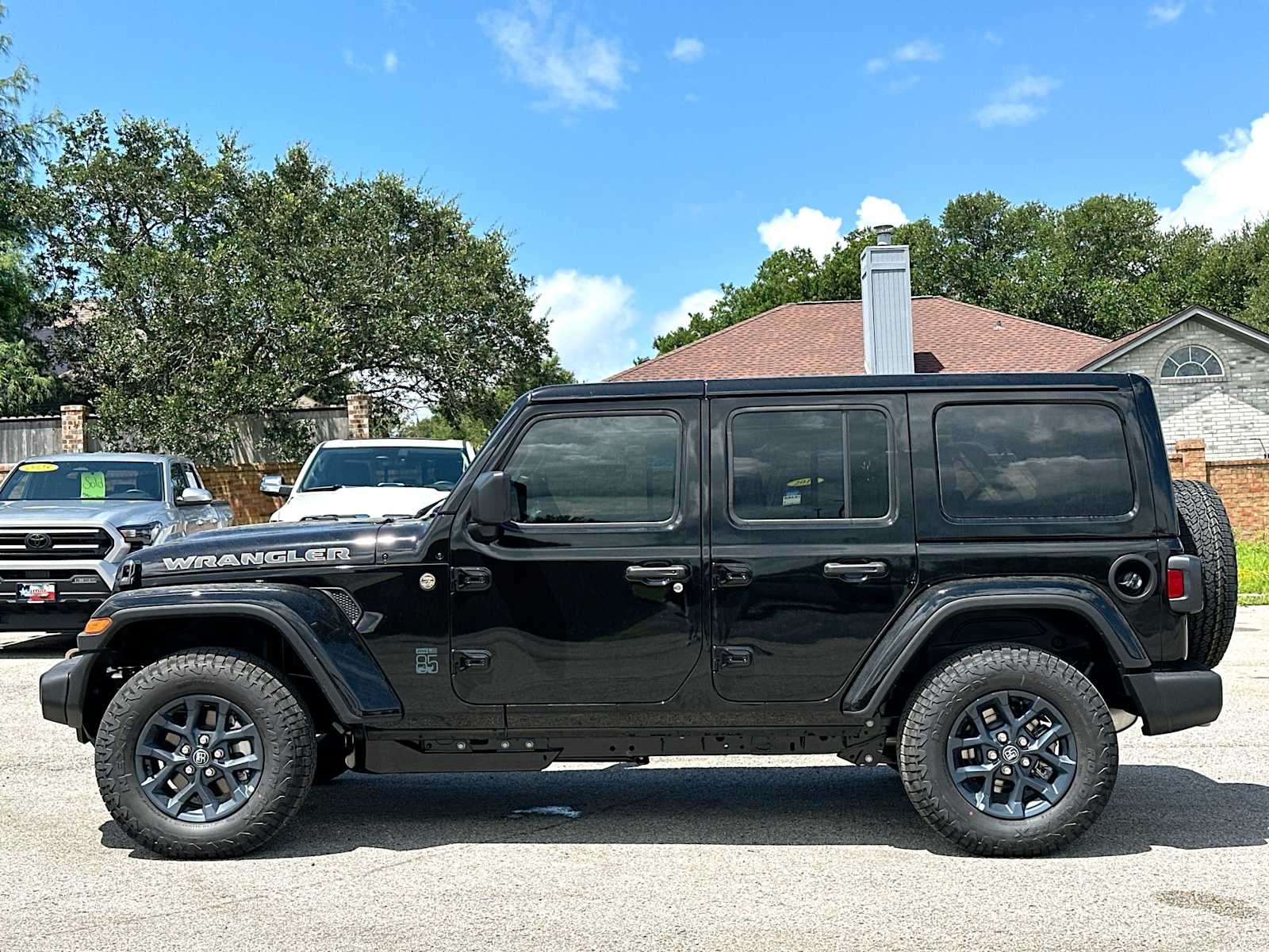 Thumbnail: 2026 Jeep Wrangler - 12