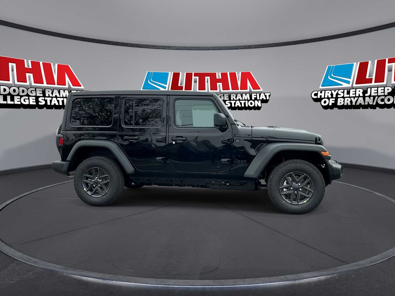 Thumbnail: 2026 Jeep Wrangler - 9