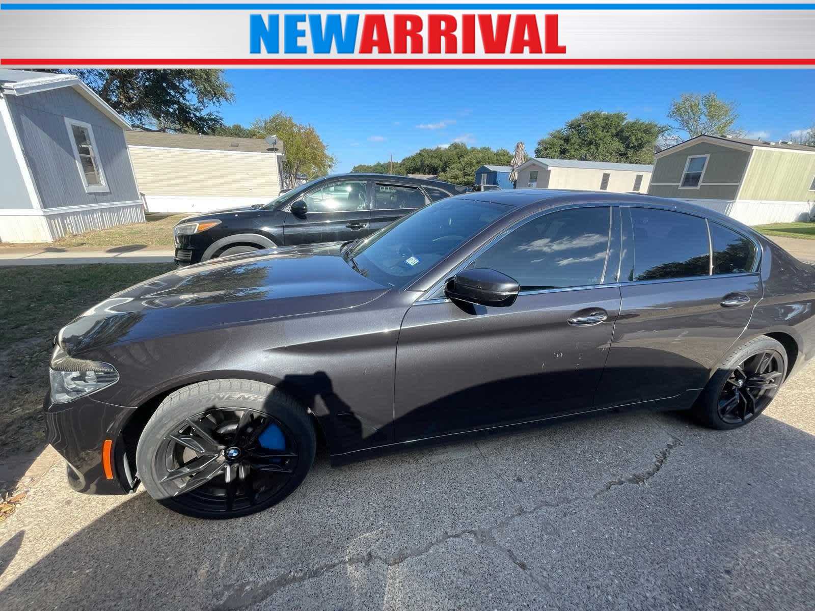 2018 BMW 5 Series 530i's photo