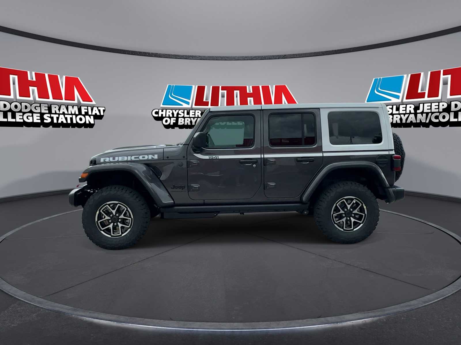 Thumbnail: 2026 Jeep Wrangler - 5