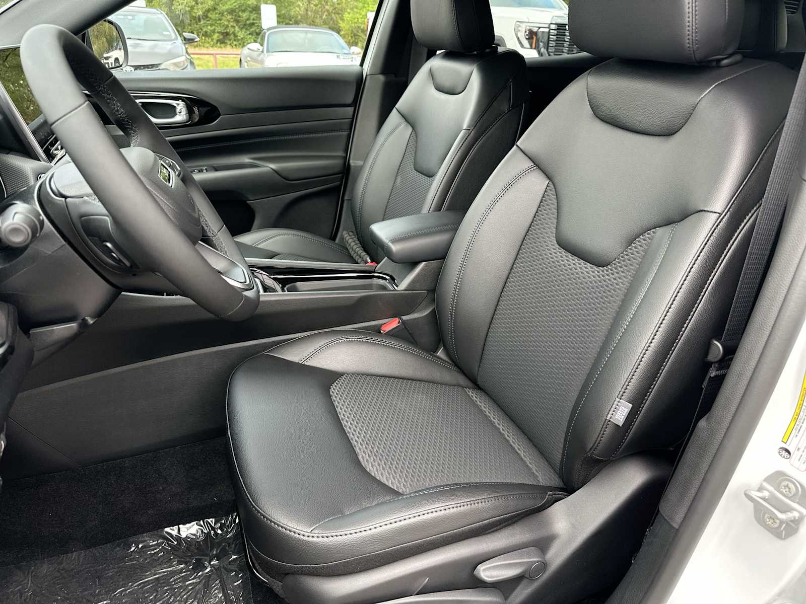 Thumbnail: 2026 Jeep Compass - 16