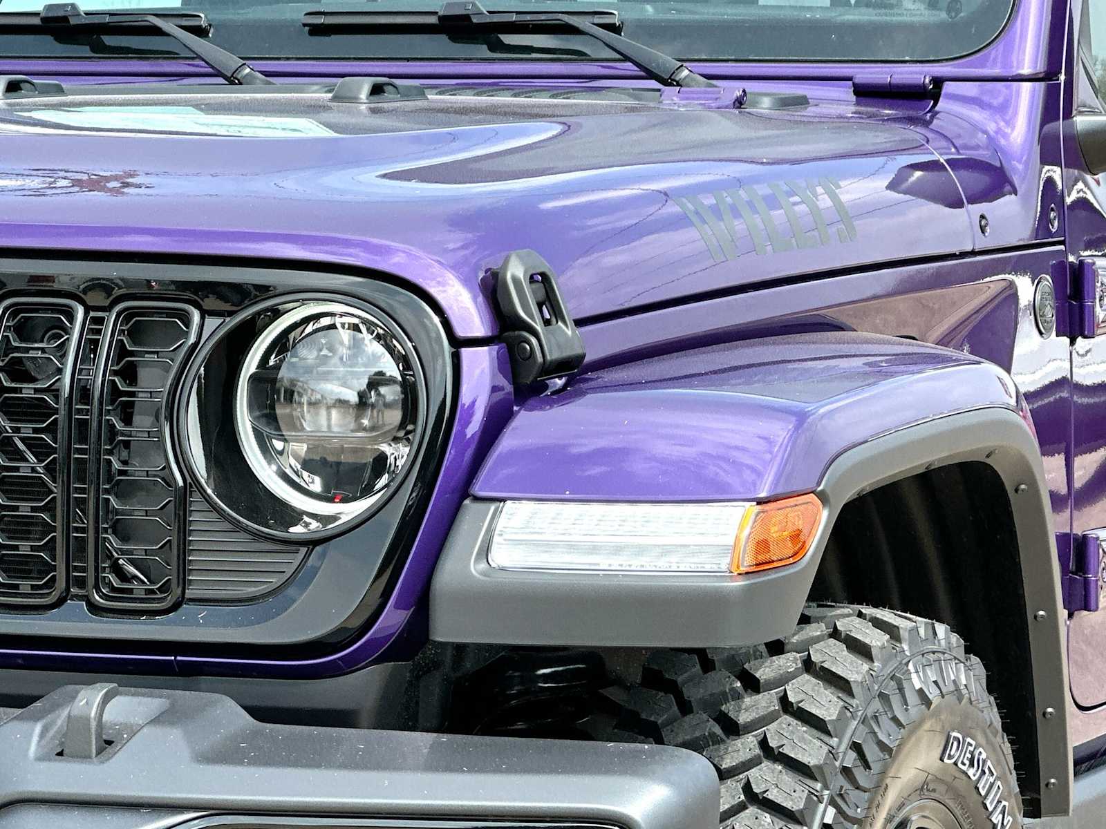 Thumbnail: 2026 Jeep Gladiator - 16