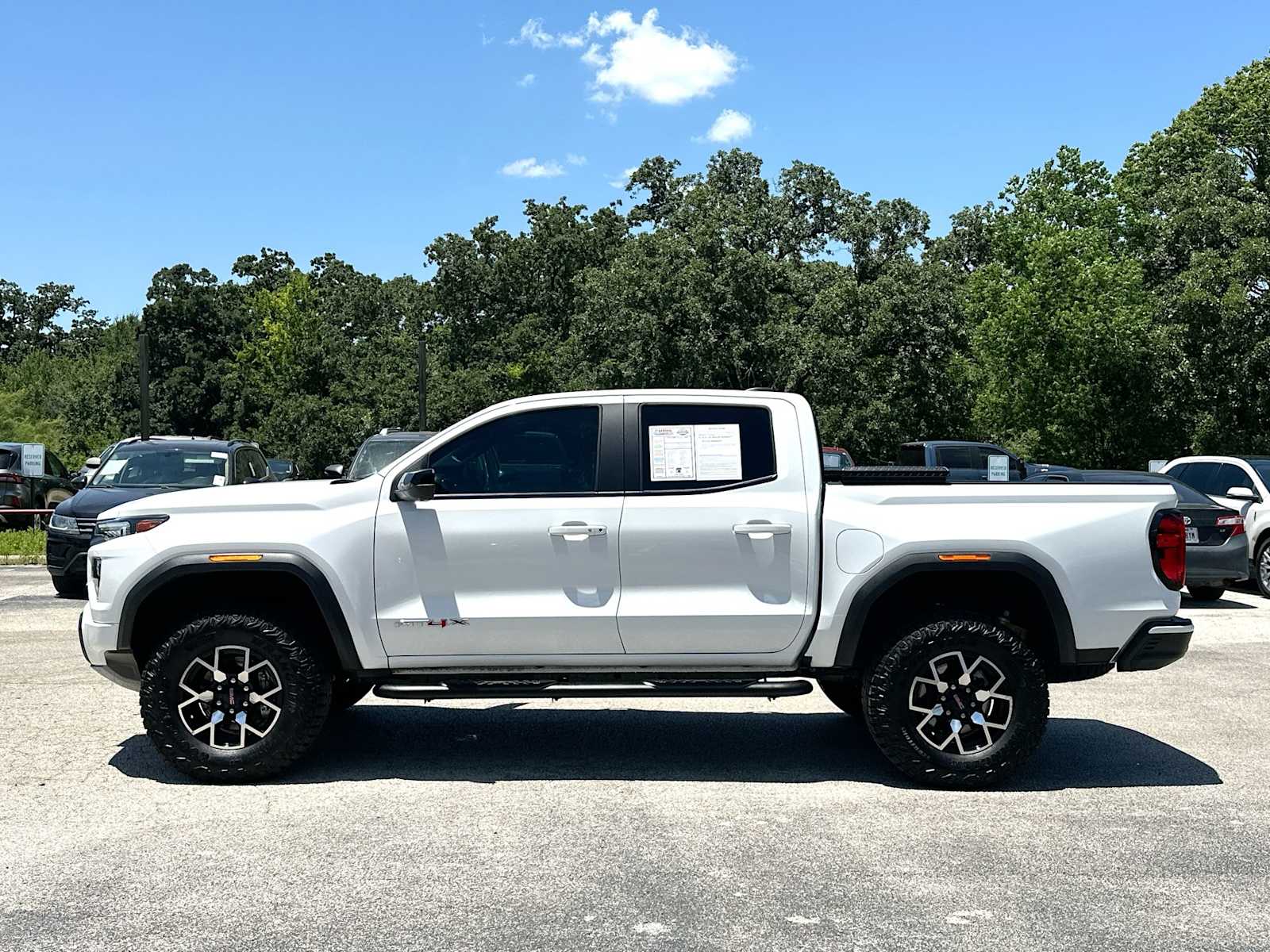 Thumbnail: 2024 GMC Canyon - 11
