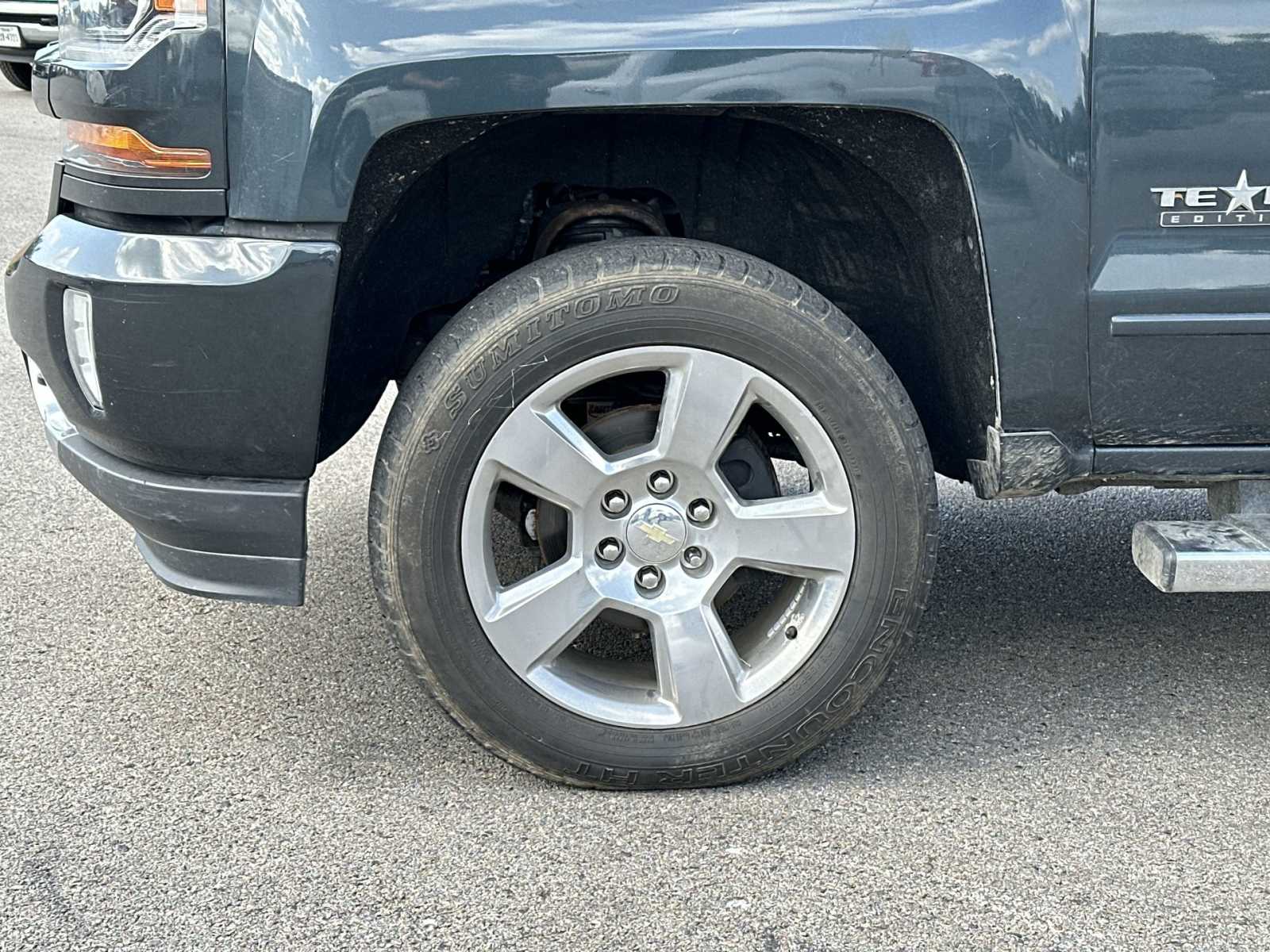 Thumbnail: 2018 Chevrolet Silverado 1500 - 11