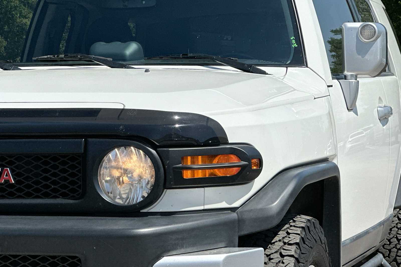 2013 Toyota FJ Cruiser Base 16