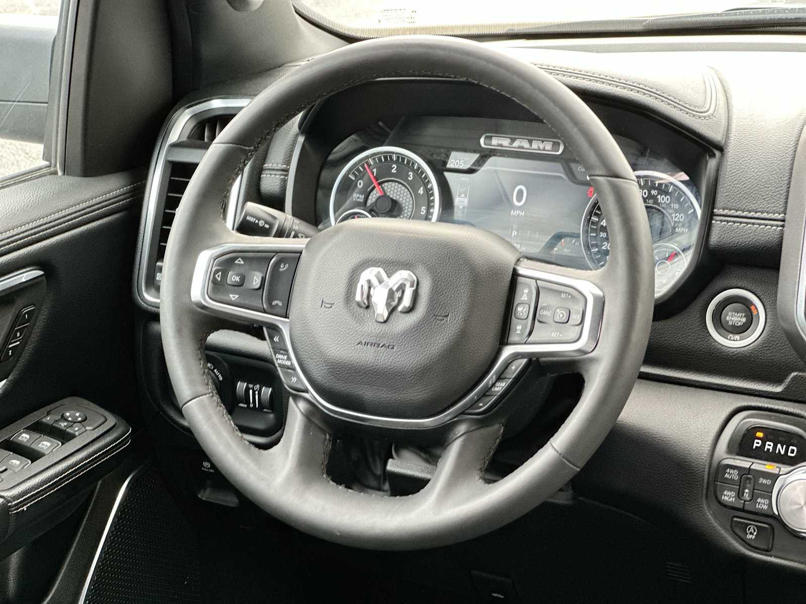 Thumbnail: 2025 RAM 1500 - 27