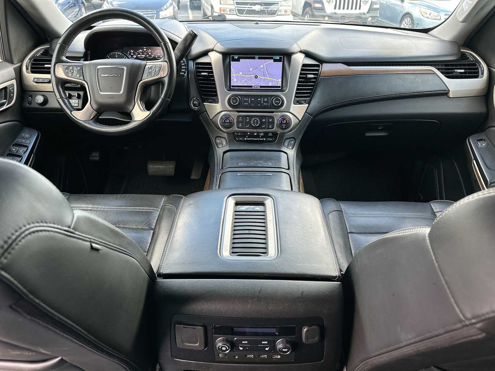 Thumbnail: 2020 GMC Yukon - 25