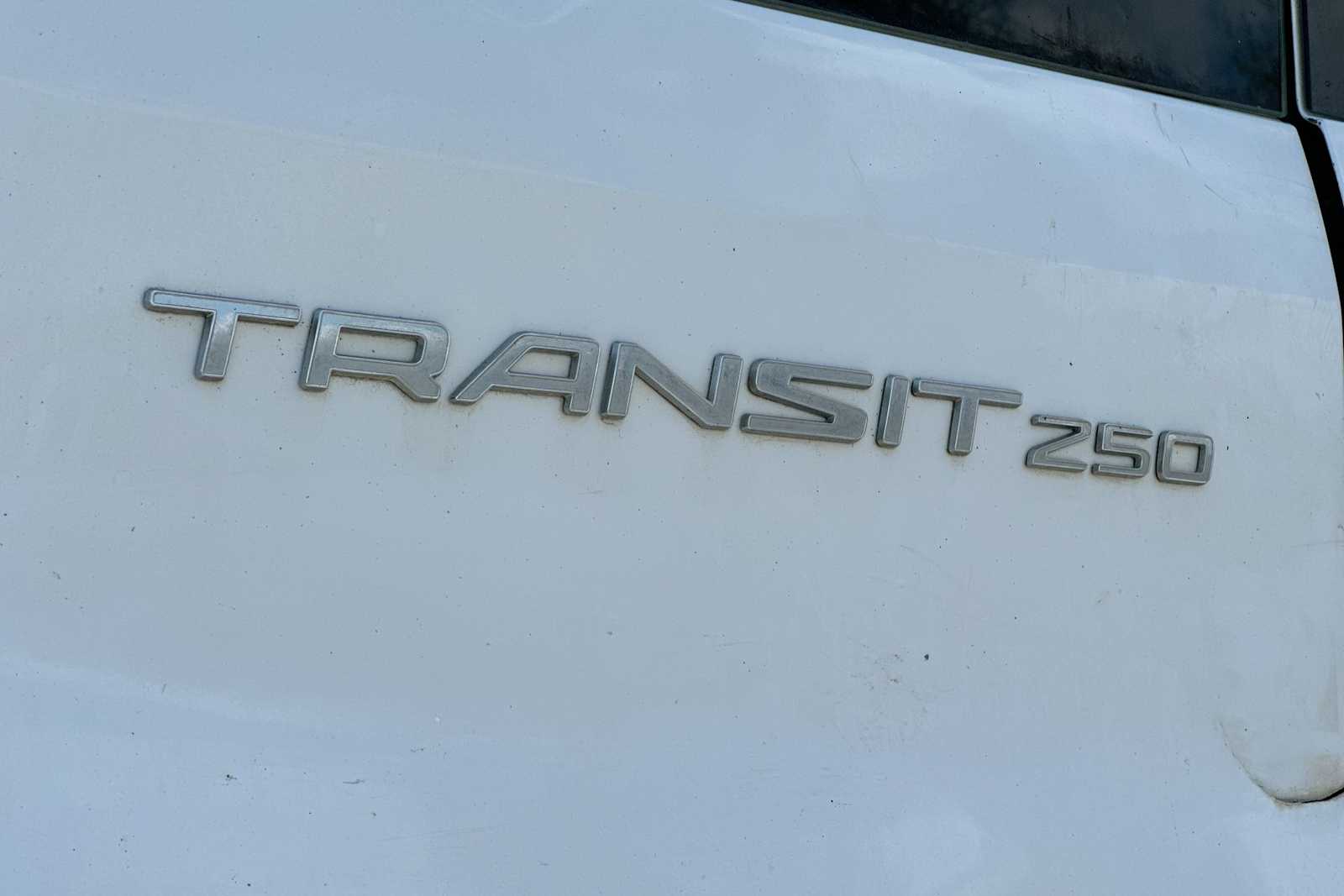 Thumbnail: 2016 Ford Transit Series - 15