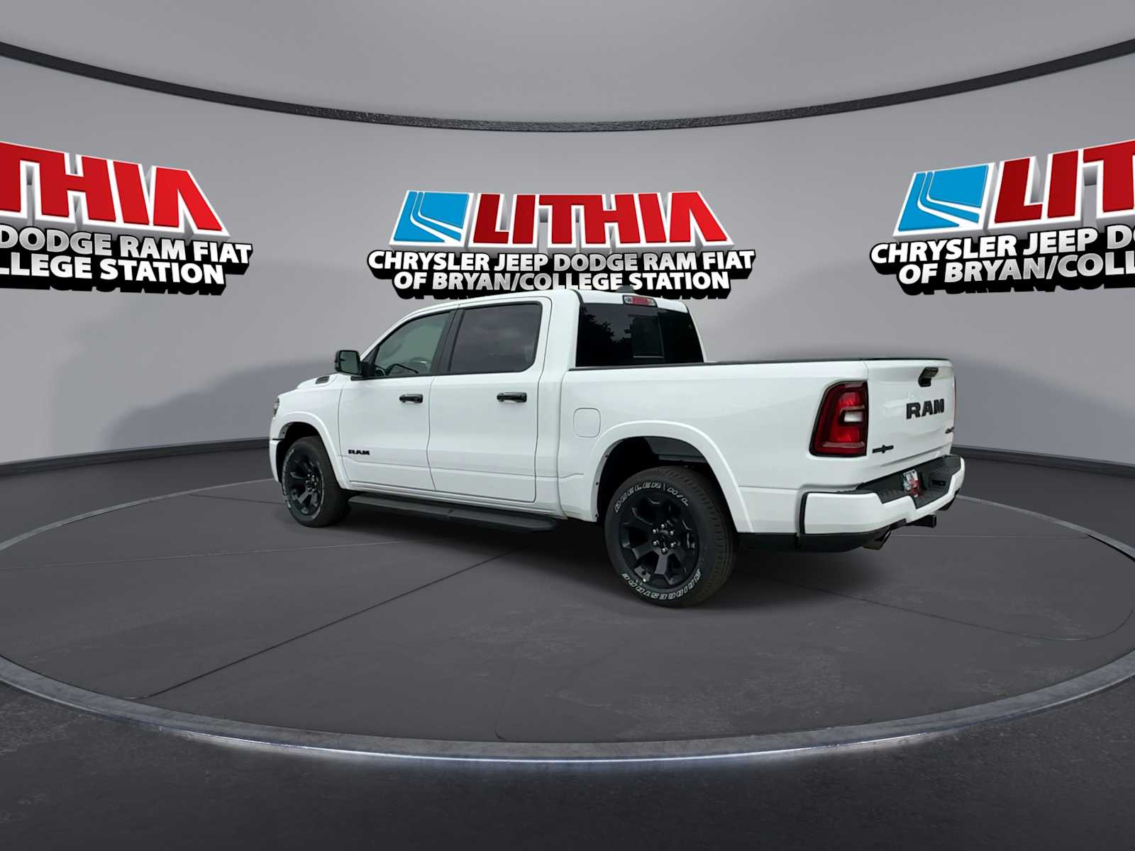 Thumbnail: 2026 RAM 1500 - 6