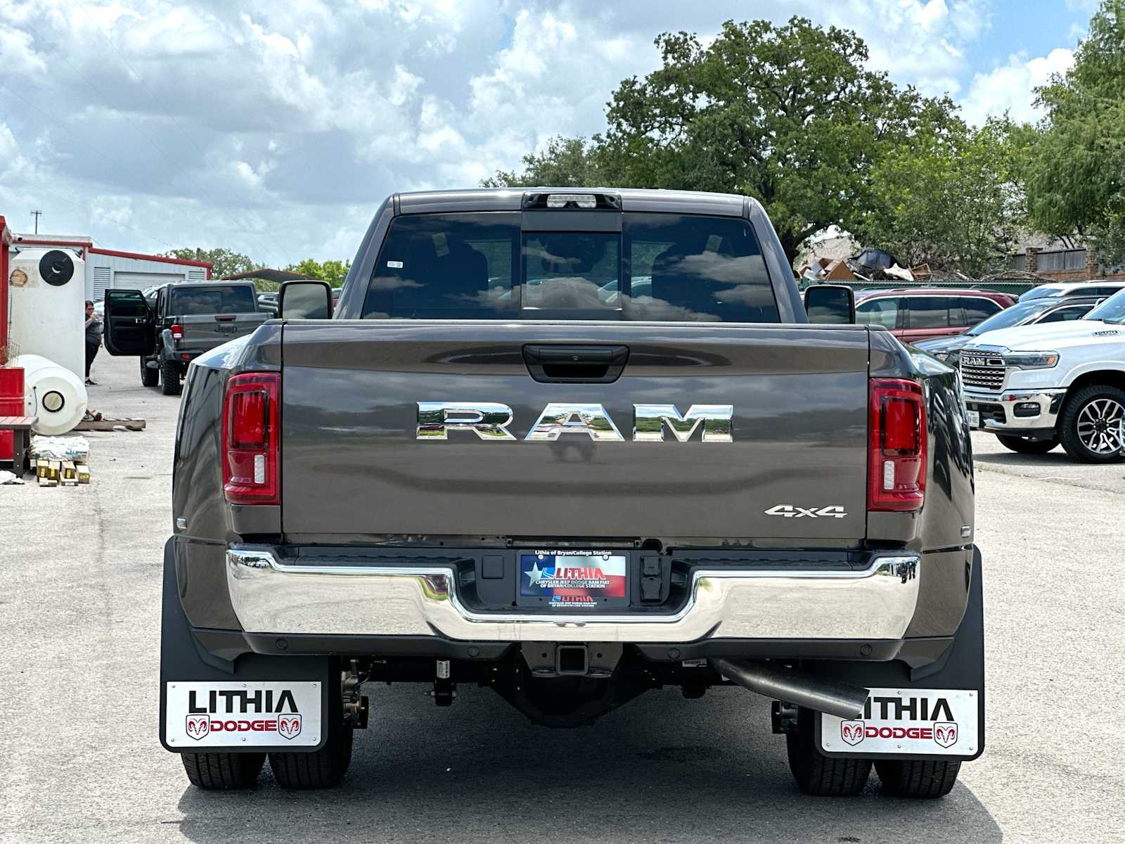 Thumbnail: 2026 RAM 3500 - 14