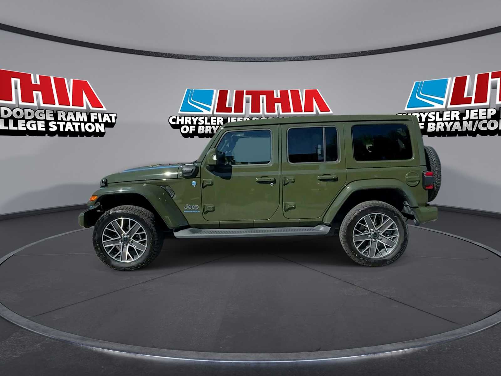 Thumbnail: 2024 Jeep Wrangler - 5