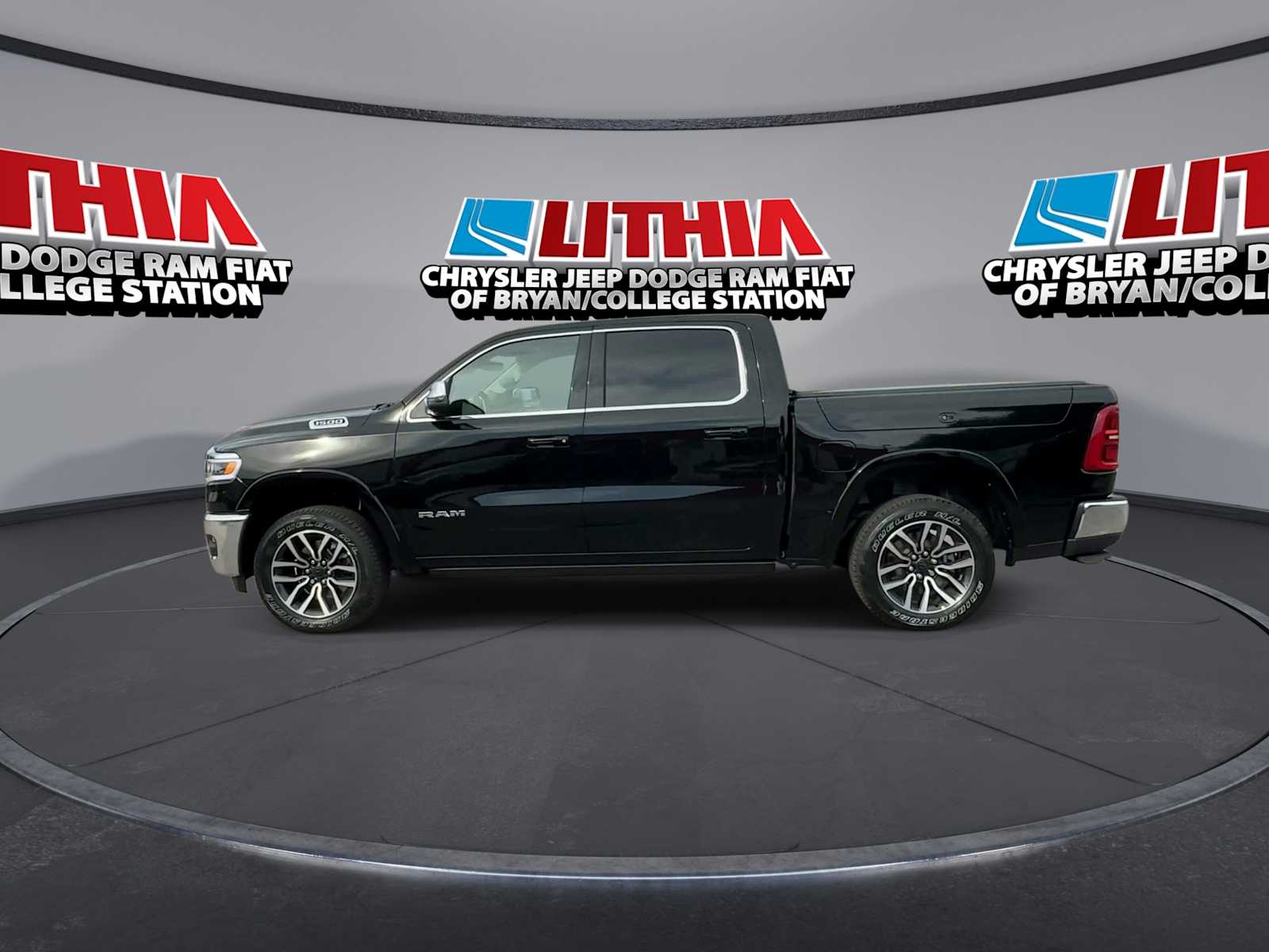 Thumbnail: 2026 RAM 1500 - 5