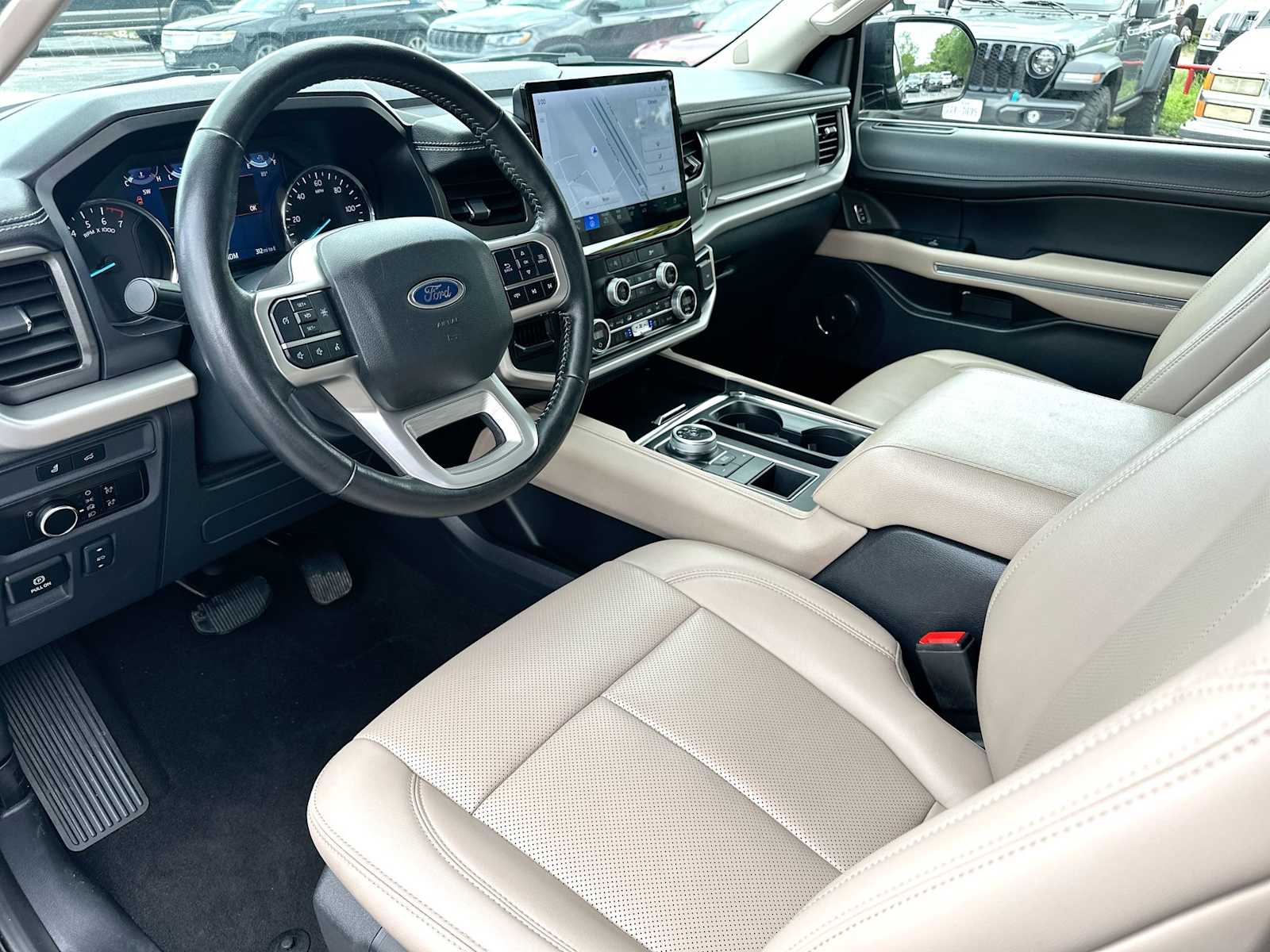 Thumbnail: 2024 Ford Expedition MAX - 18