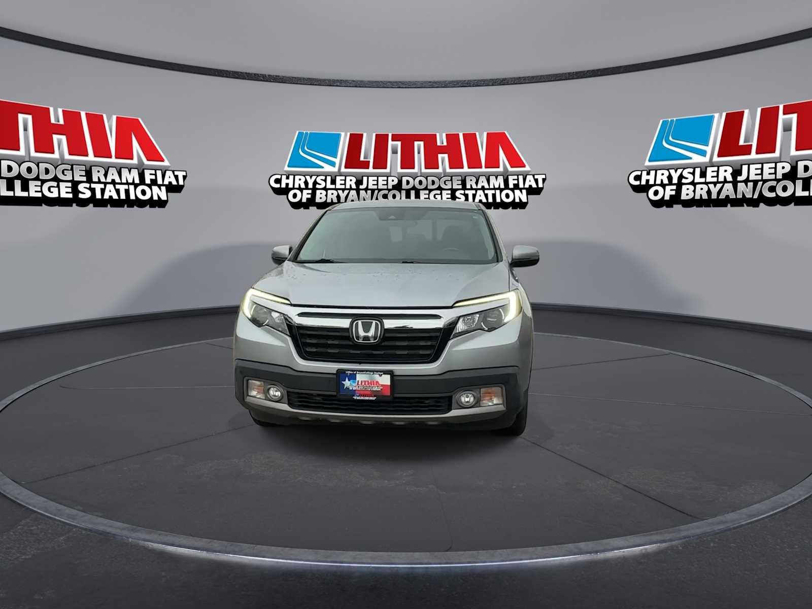 Thumbnail: 2020 Honda Ridgeline - 3