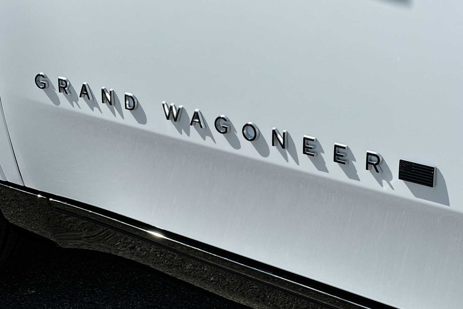 2024 Jeep Grand Wagoneer Obsidian 15