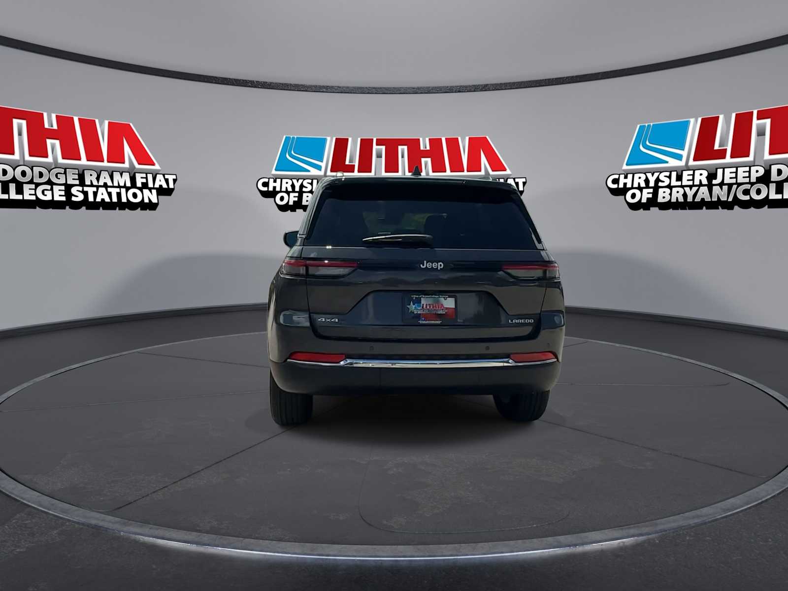 Thumbnail: 2026 Jeep Grand Cherokee - 7