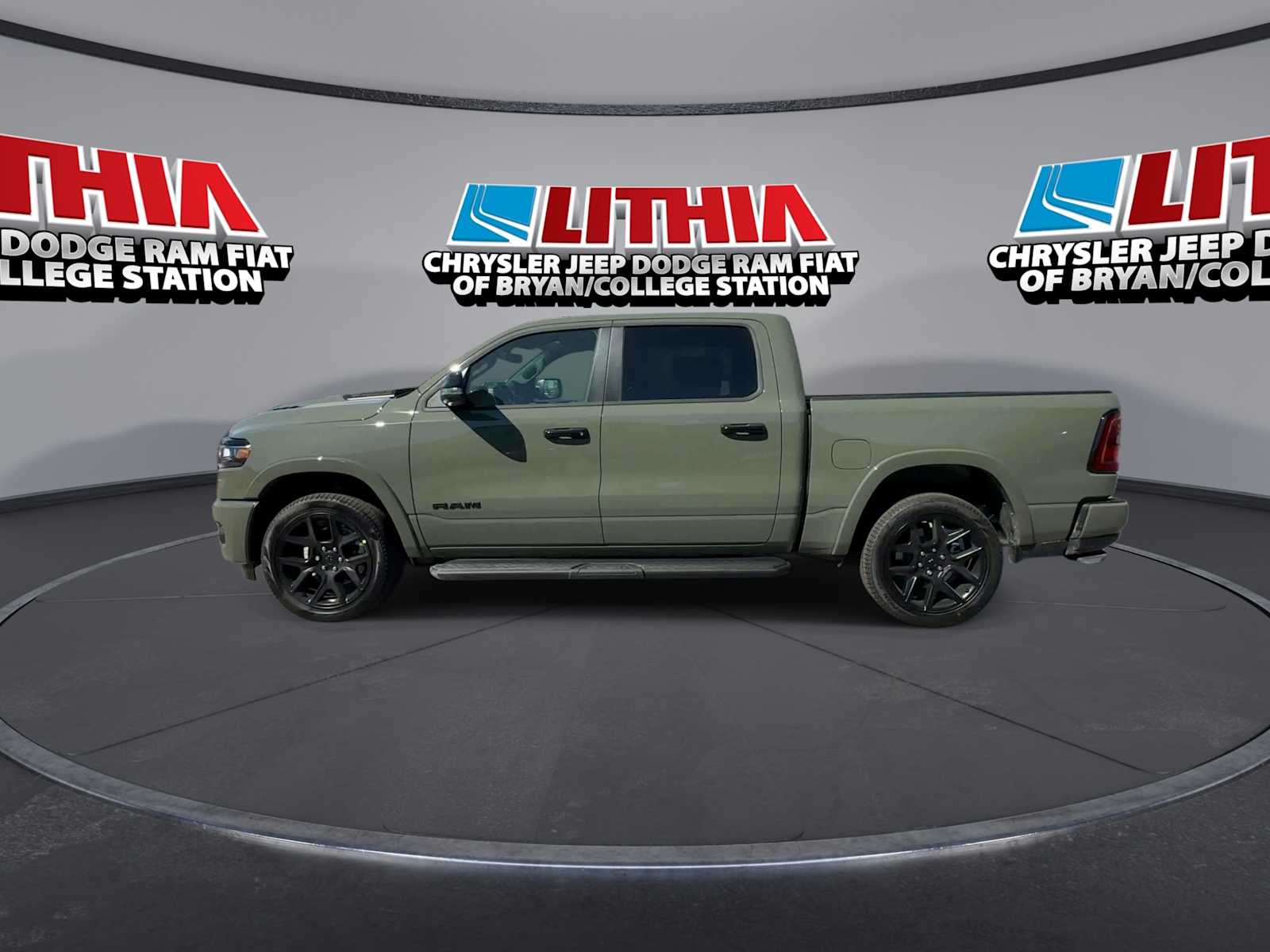 Thumbnail: 2026 RAM 1500 - 5