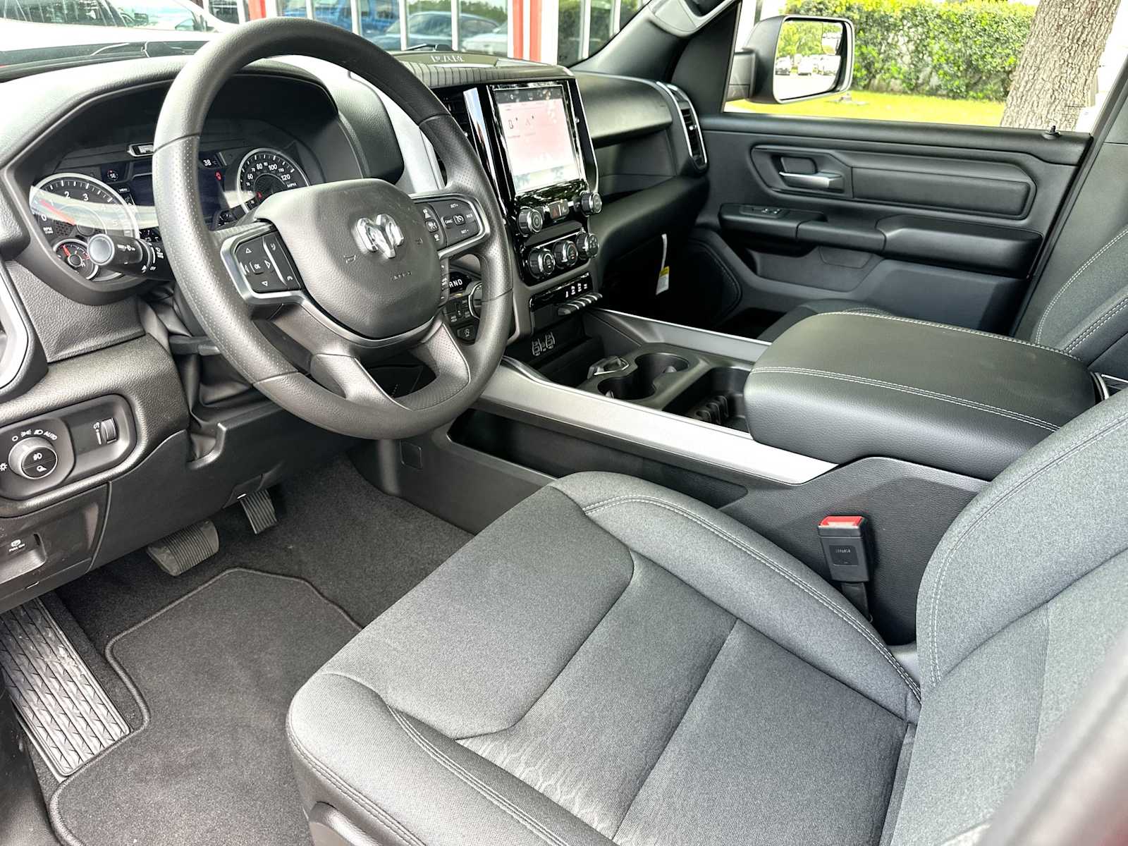 Thumbnail: 2026 RAM 1500 - 18