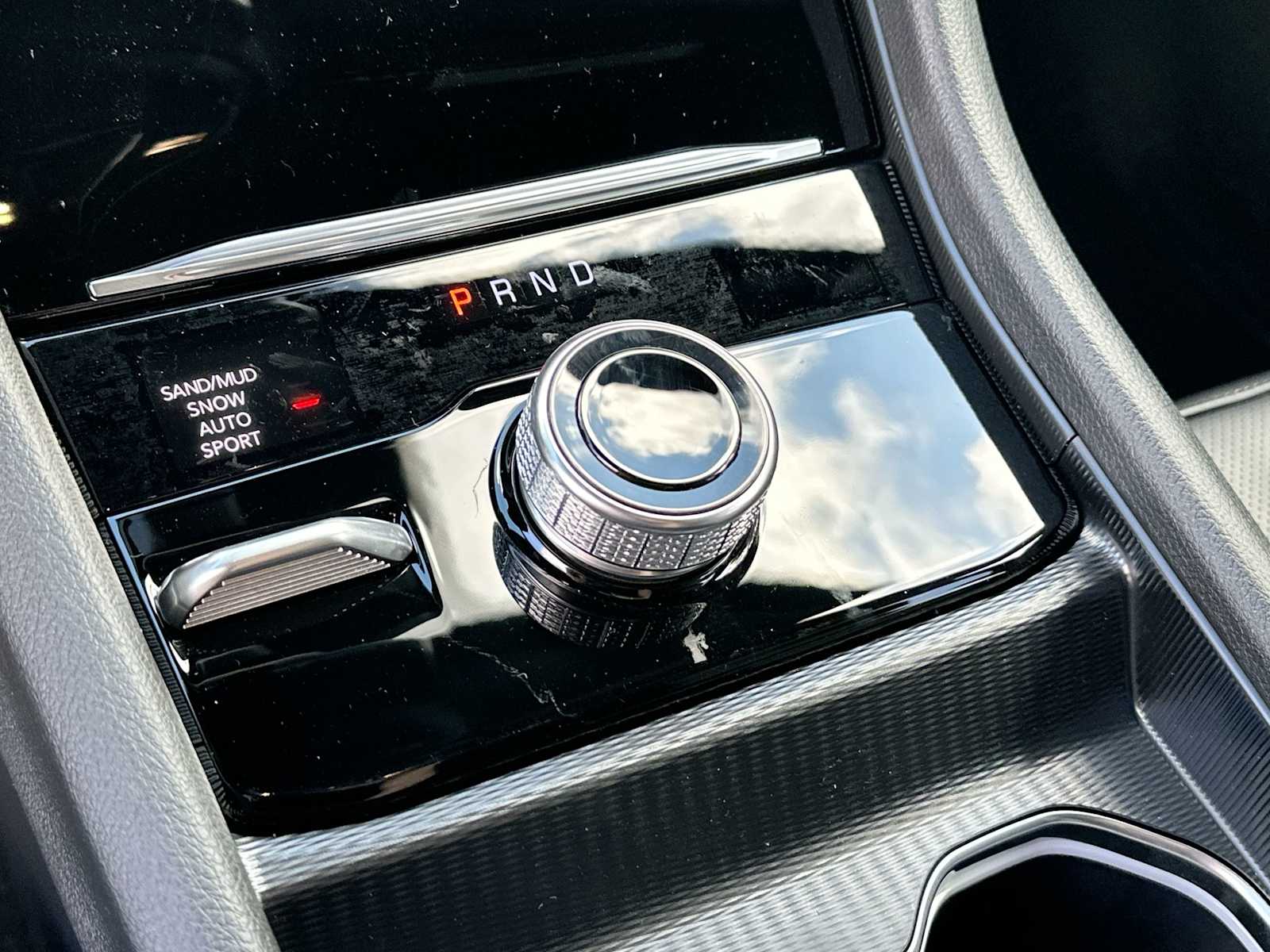 Thumbnail: 2025 Jeep Grand Cherokee - 21