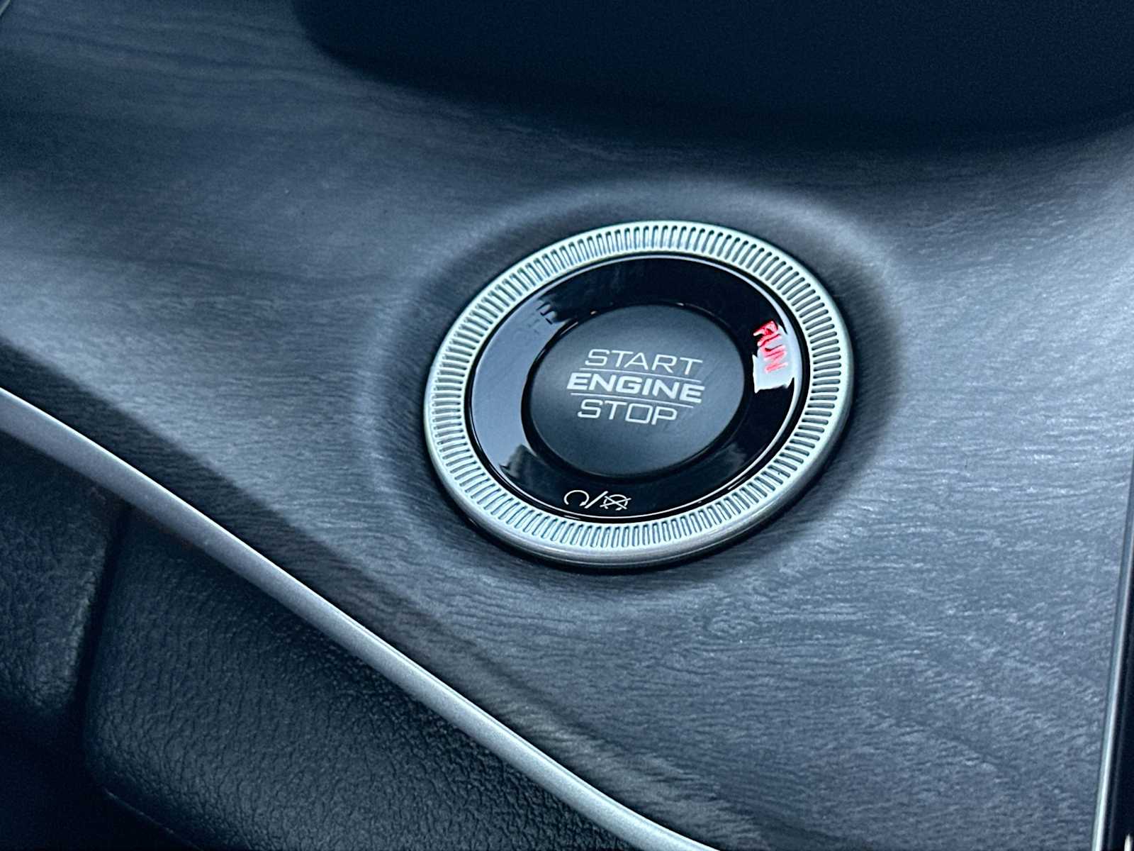 Thumbnail: 2025 Jeep Grand Cherokee - 28