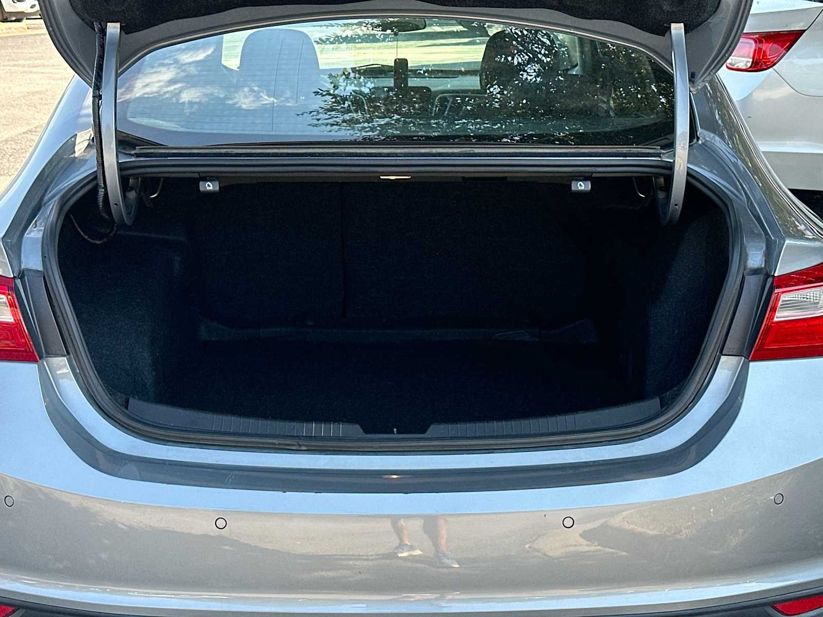 Thumbnail: 2024 Chevrolet Malibu - 28