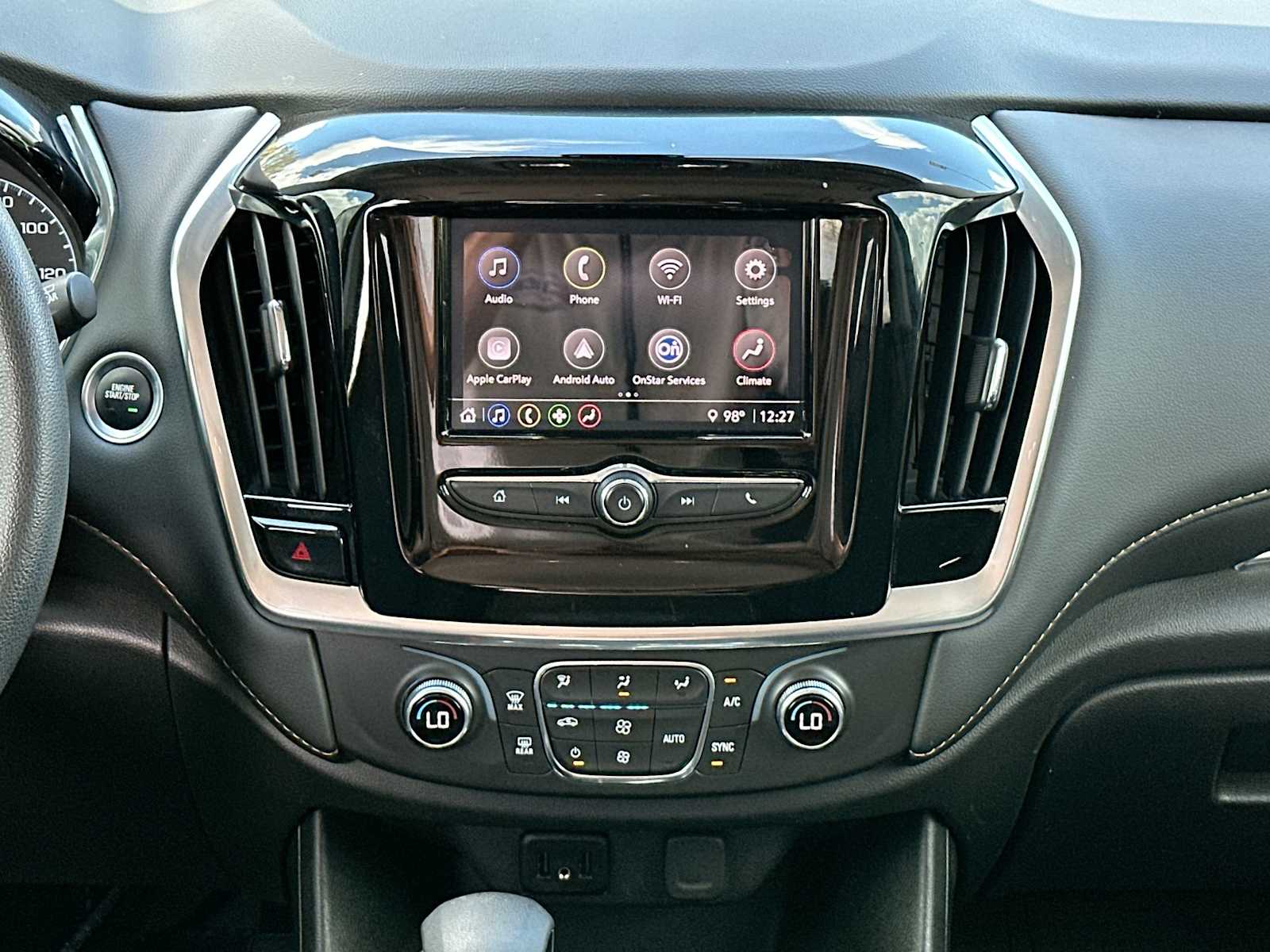 Thumbnail: 2021 Chevrolet Traverse - 26