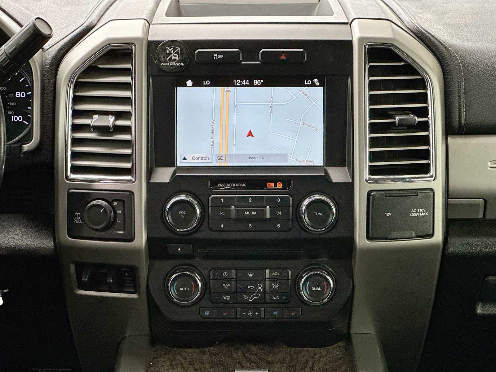 Thumbnail: 2017 Ford F-350 - 26