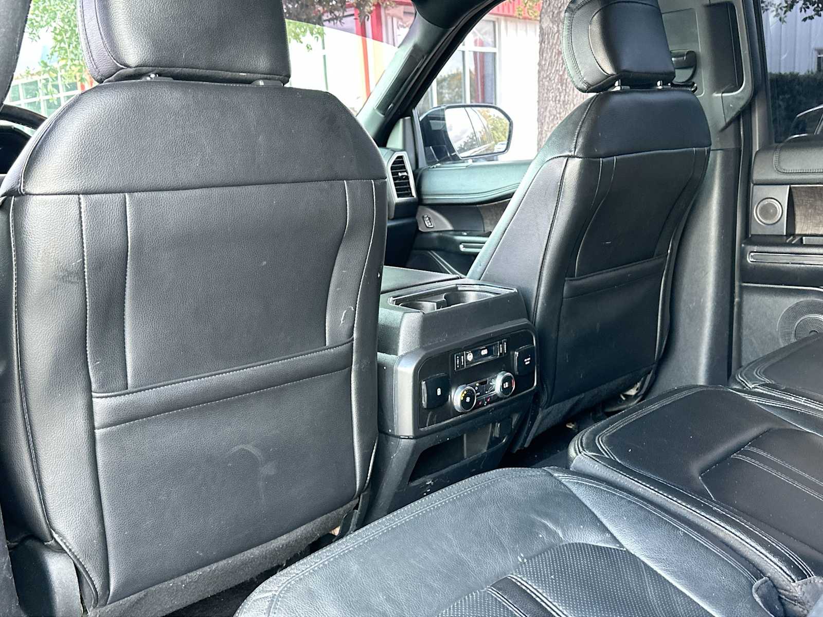 Thumbnail: 2020 Ford Expedition MAX - 24