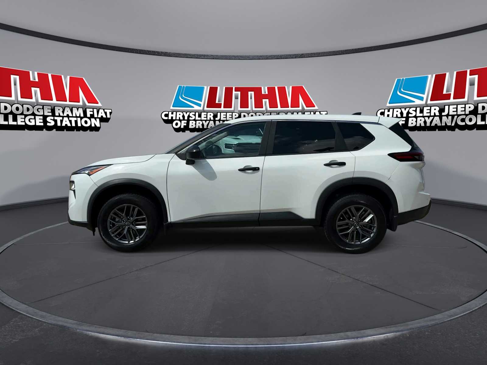 Thumbnail: 2024 Nissan Rogue - 5