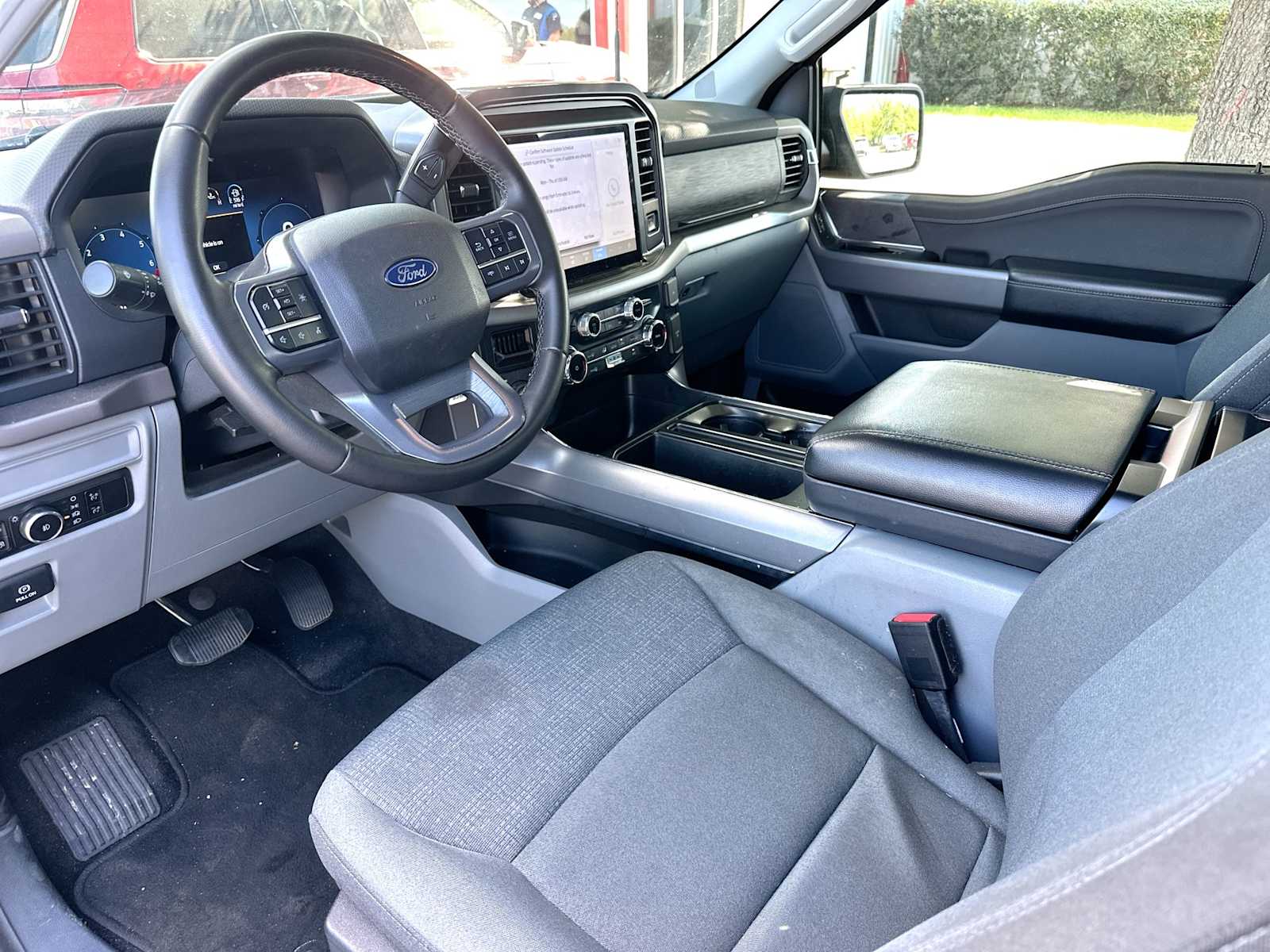 Thumbnail: 2025 Ford F-150 - 18