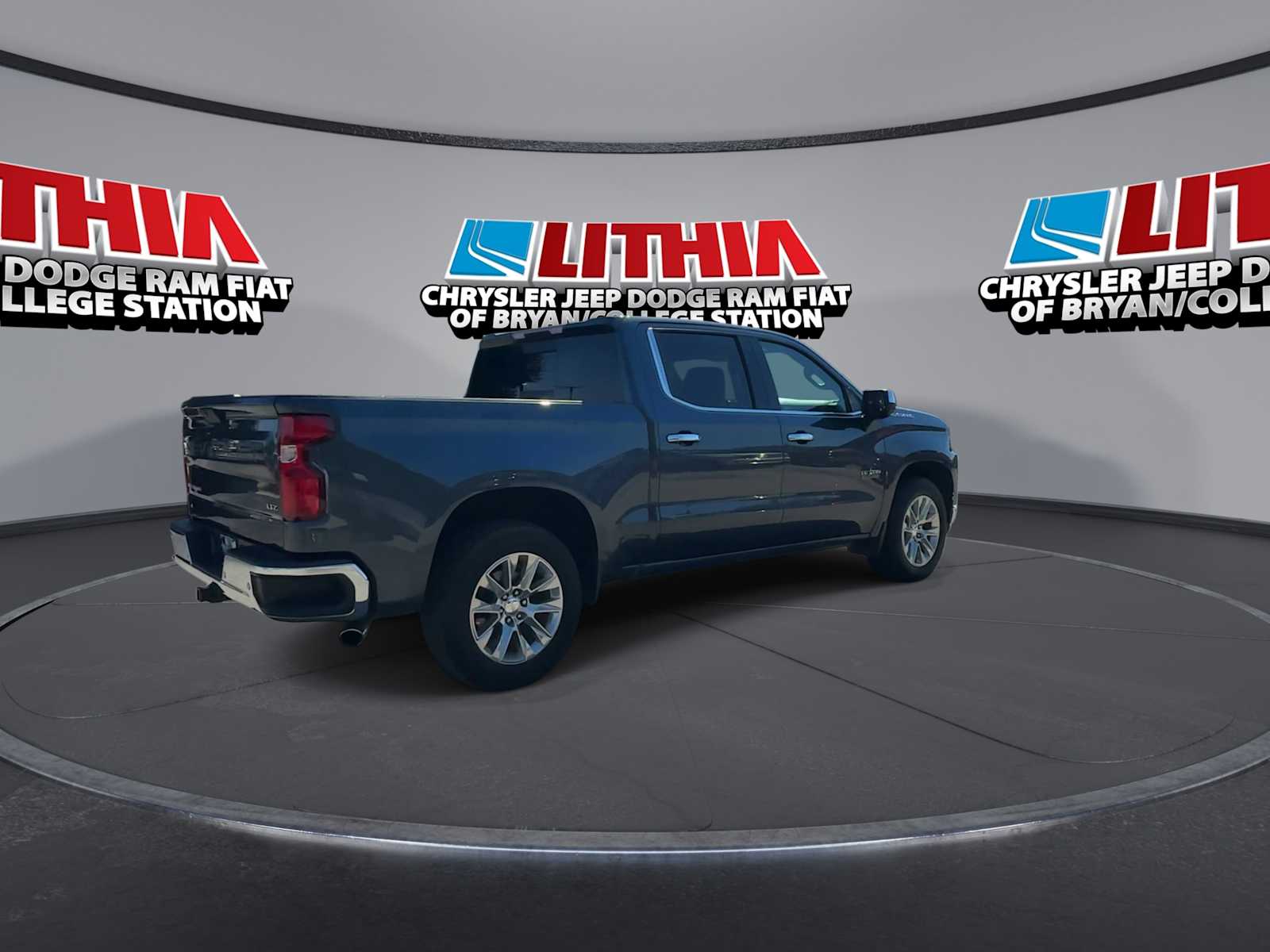 Thumbnail: 2019 Chevrolet Silverado 1500 - 8