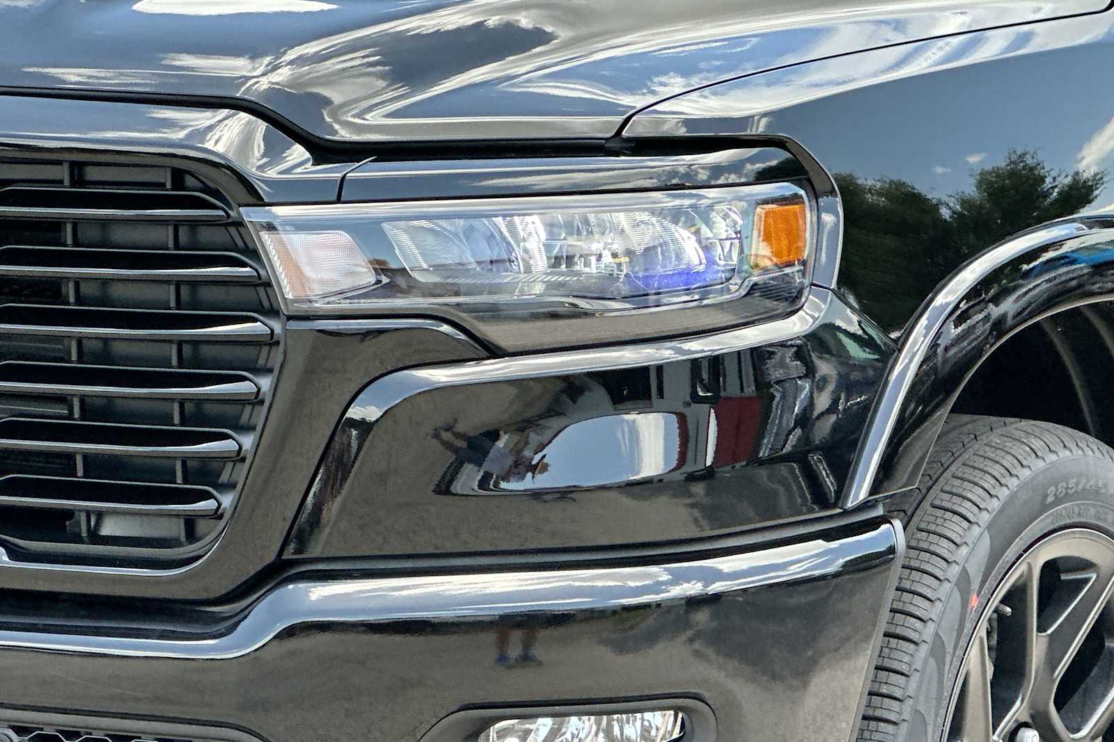 Thumbnail: 2025 RAM 1500 - 16