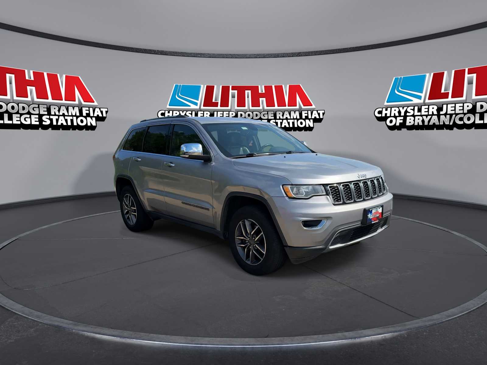 Thumbnail: 2019 Jeep Grand Cherokee - 2