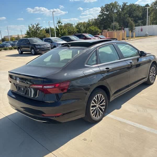 Thumbnail: 2020 Volkswagen Jetta - 5