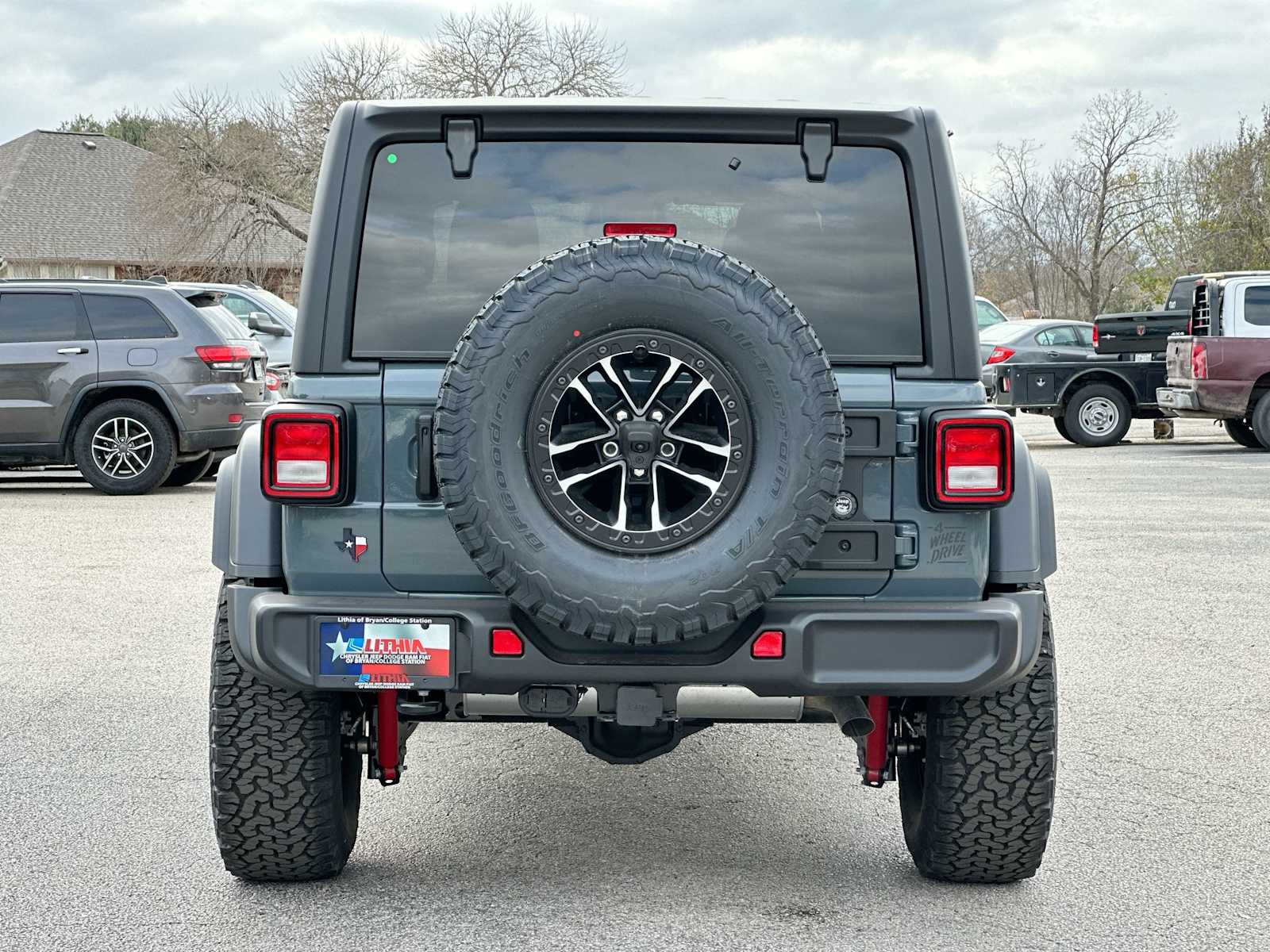 Thumbnail: 2026 Jeep Wrangler - 14