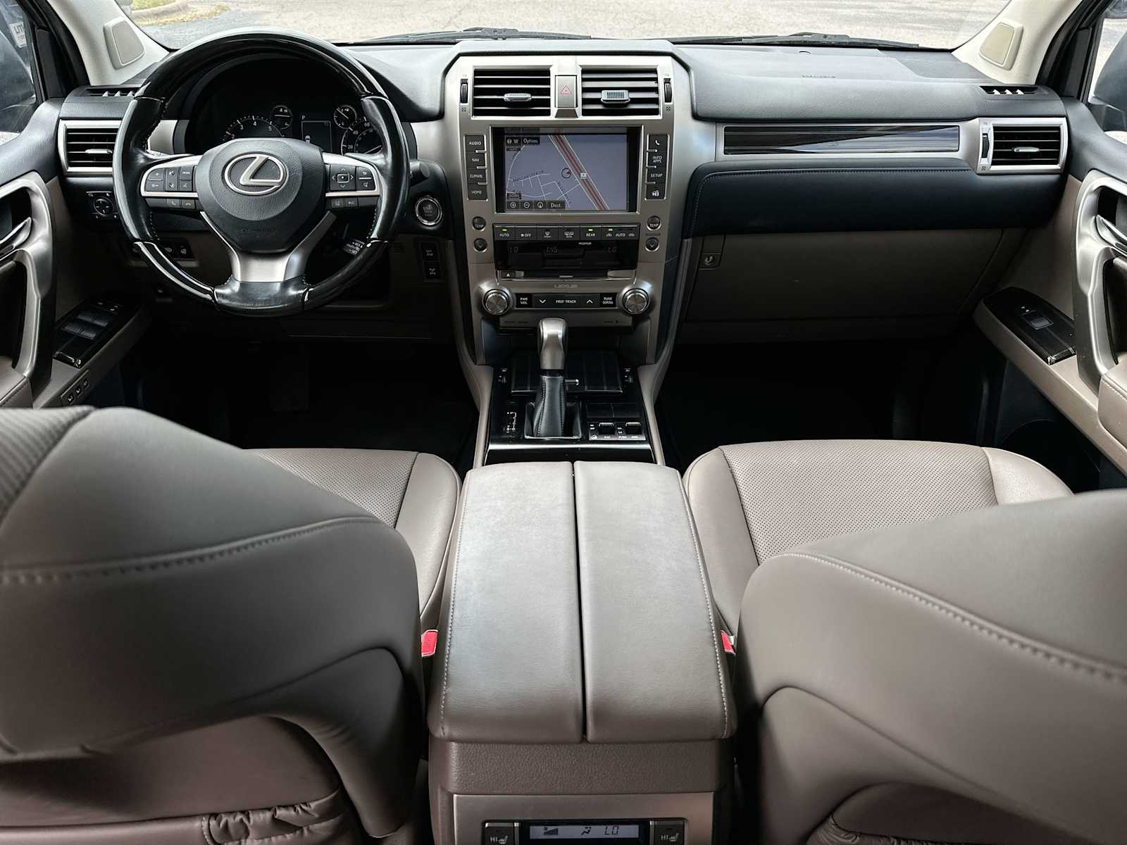 Thumbnail: 2021 Lexus GX - 25