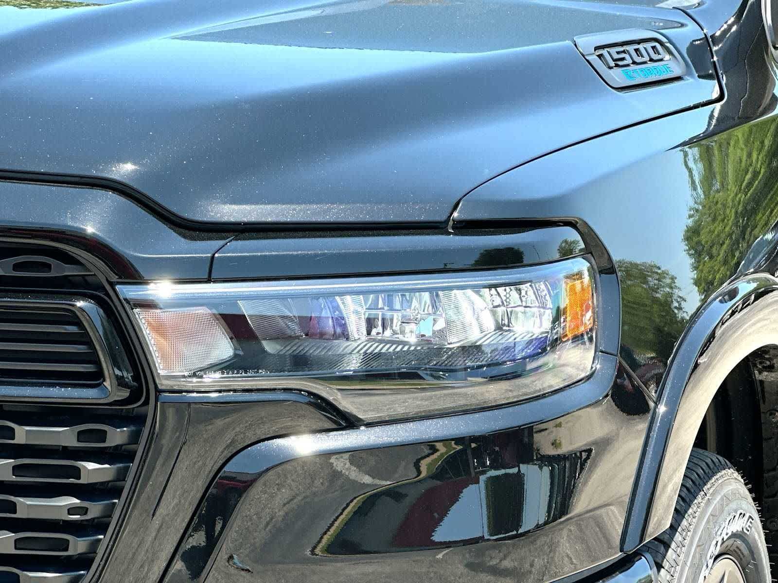 Thumbnail: 2026 RAM 1500 - 16