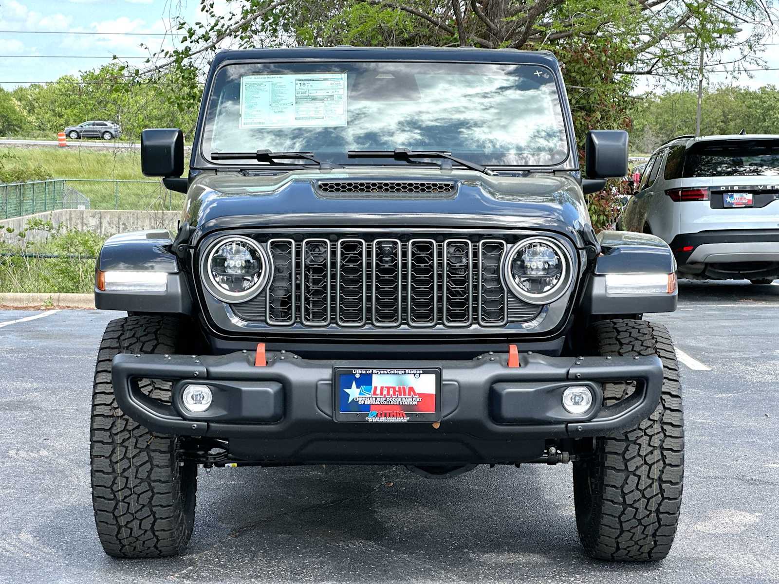 Thumbnail: 2026 Jeep Gladiator - 10